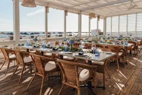 Crowne Plaza beach restaurant for wedding reception and dinner Crowne Plaza beach restaurant for wedding reception and dinner