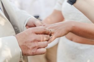 wedding rings exchange