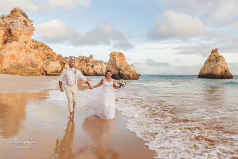 Algarve beach wedding, Alvor elopement Portugal in 2020. Algarve wedding photographer Olga Rosi Photography