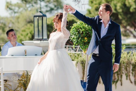 Wedding photography celebration at casa velha bovino steakhouse quinta do lago Algarve by Olga Rosi Photography