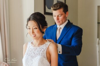 female wedding photographer